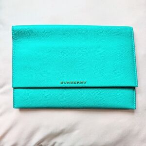 BURBERRY Clutch-Aqua Green